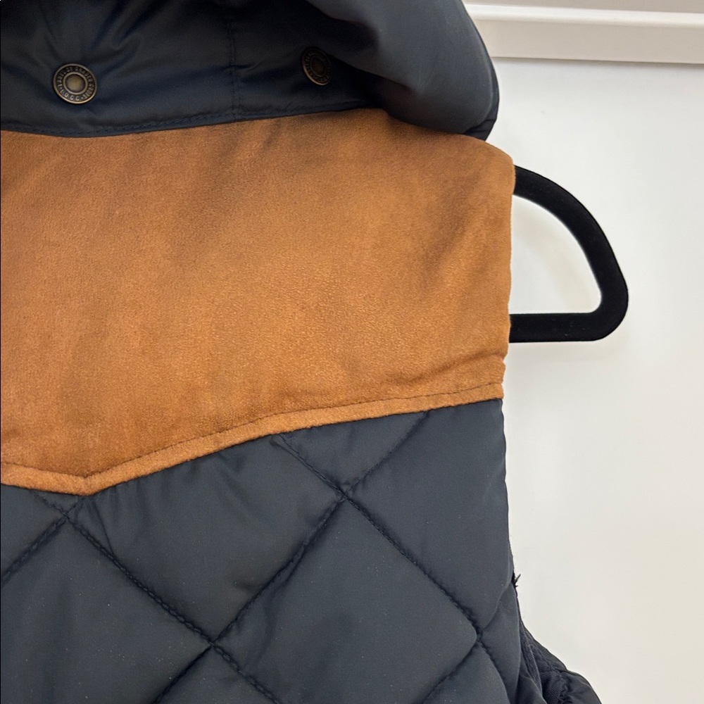 H&M L.O.G.G. Navy Hooded Puffer Vest - Picture 4 of 7